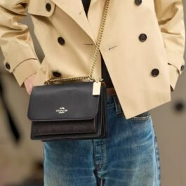 Sac À Bandoulière Coach Klare en Toile Noir M