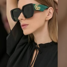 Lunettes de soleil Gucci Vert Logo GG Or