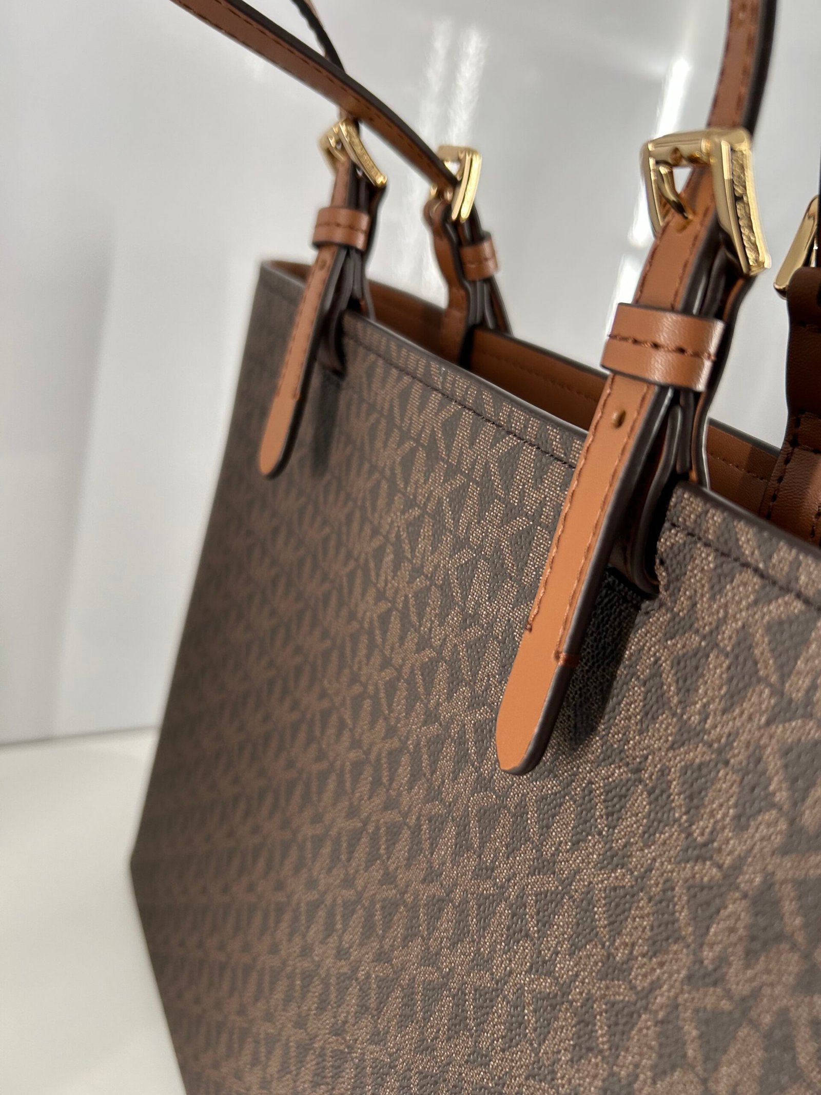 Sac À Main Jet Set Tote Marron – Image 5