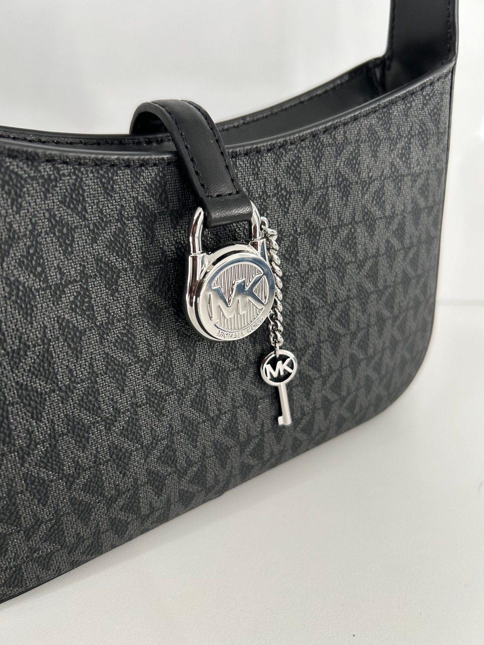 Sac À Bandoulière Michael Kors Lyra Mono Black – Image 2