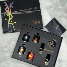 Coffret Yves Saint Laurent Black Opium 4 Miniatures de 7,5ml & Maquillage