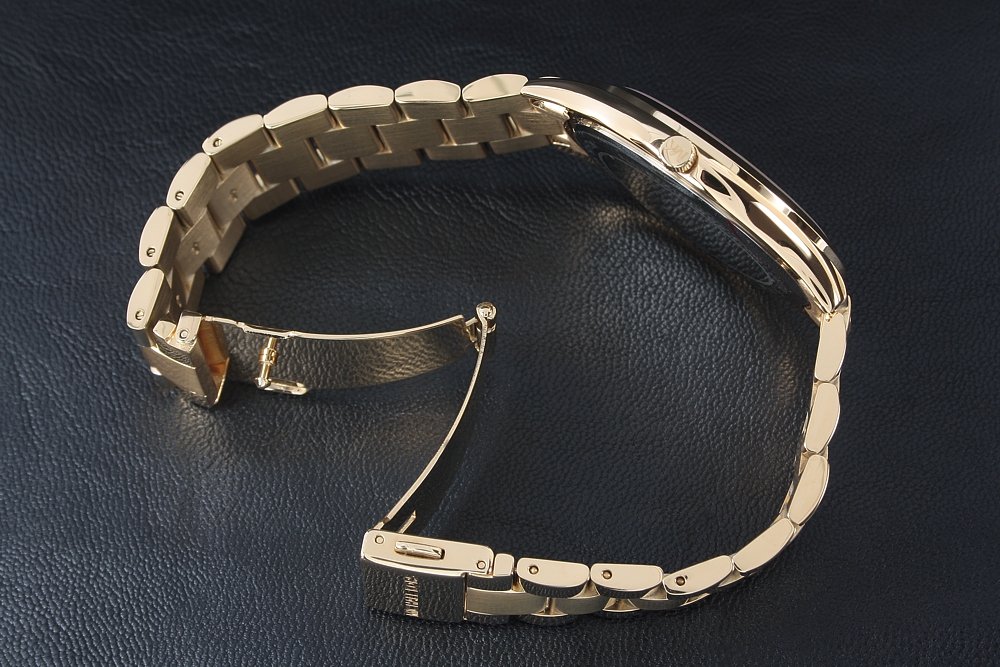 Montre Michael Kors Slim Runway Mixte Doré – Image 11