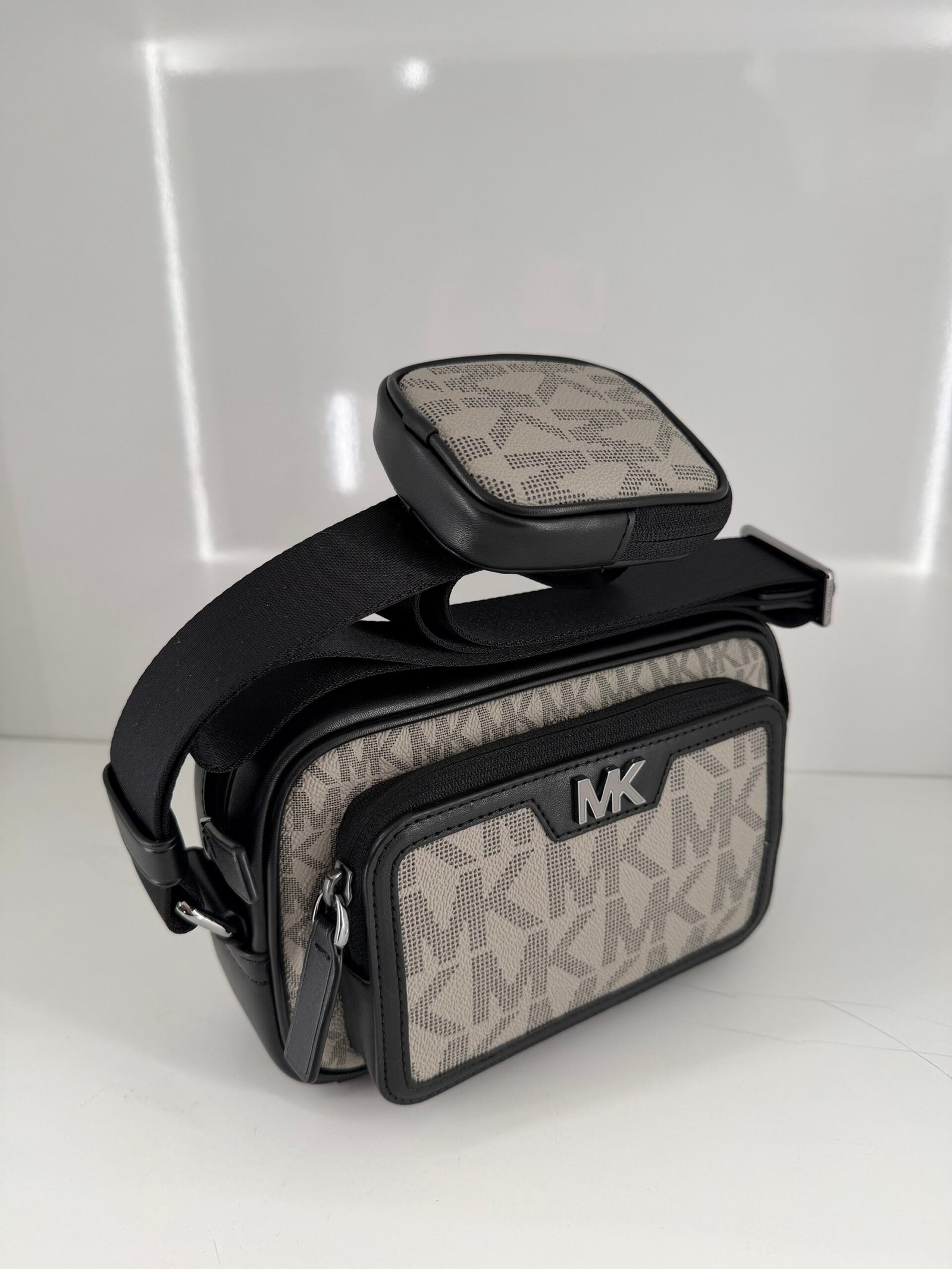 Sacoche À Bandoulière Michael Kors Cooper Homme Beige – Image 2