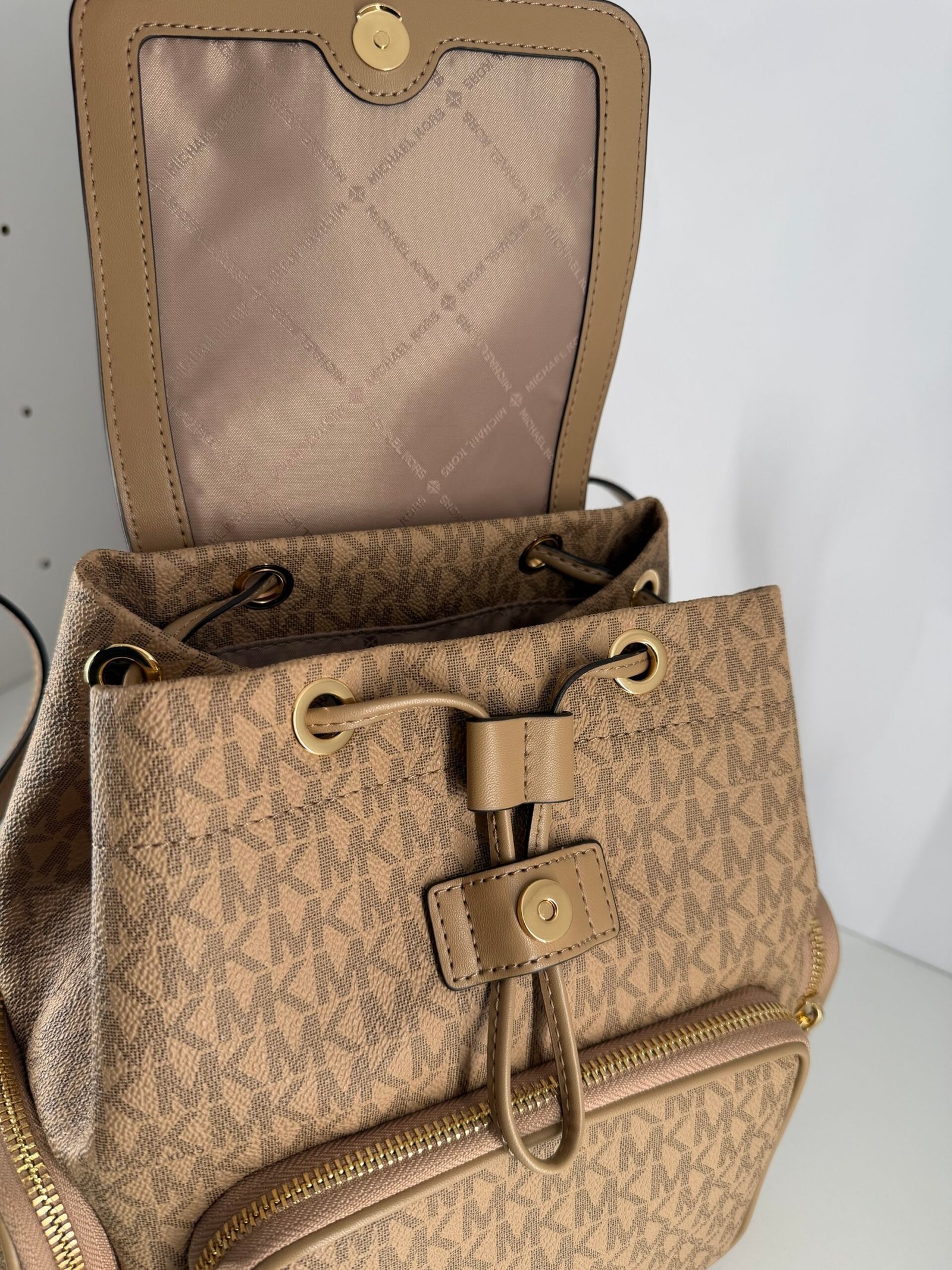 Sac à Dos Michael Kors Merrit Gold M – Image 3