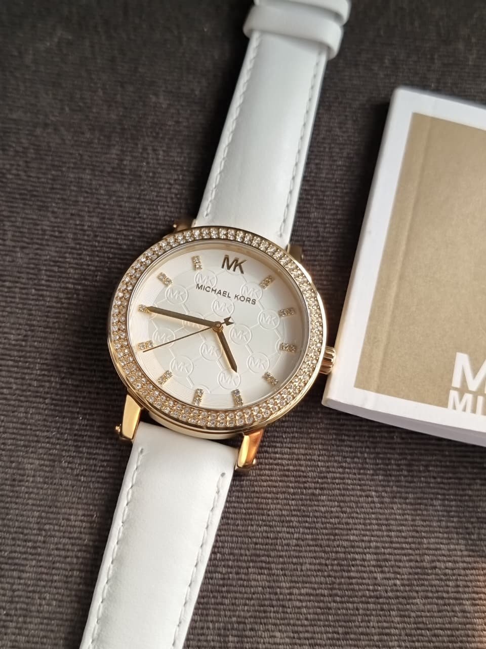 Montre Michael Kors Corey pour Femme White-Gold – Image 4
