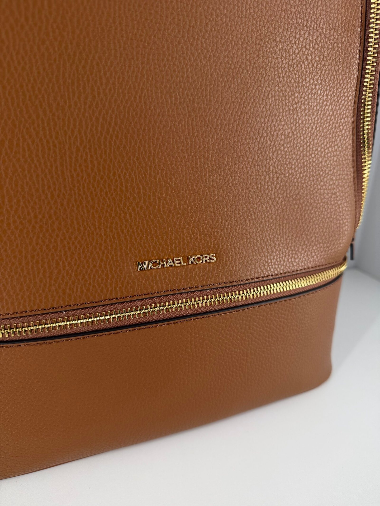 Sac à Dos Michael Kors Rhea Brown Clair L – Image 4