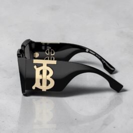 Lunettes De Soleil Burberry BE Noir