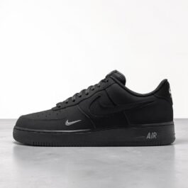 Air Force 1 &rsquo;07 LV8 Black