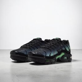 Air Max Plus SE Ado