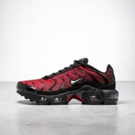 Air Max Plus SE Red Ado