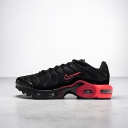 Air Max Plus SE Red Ado