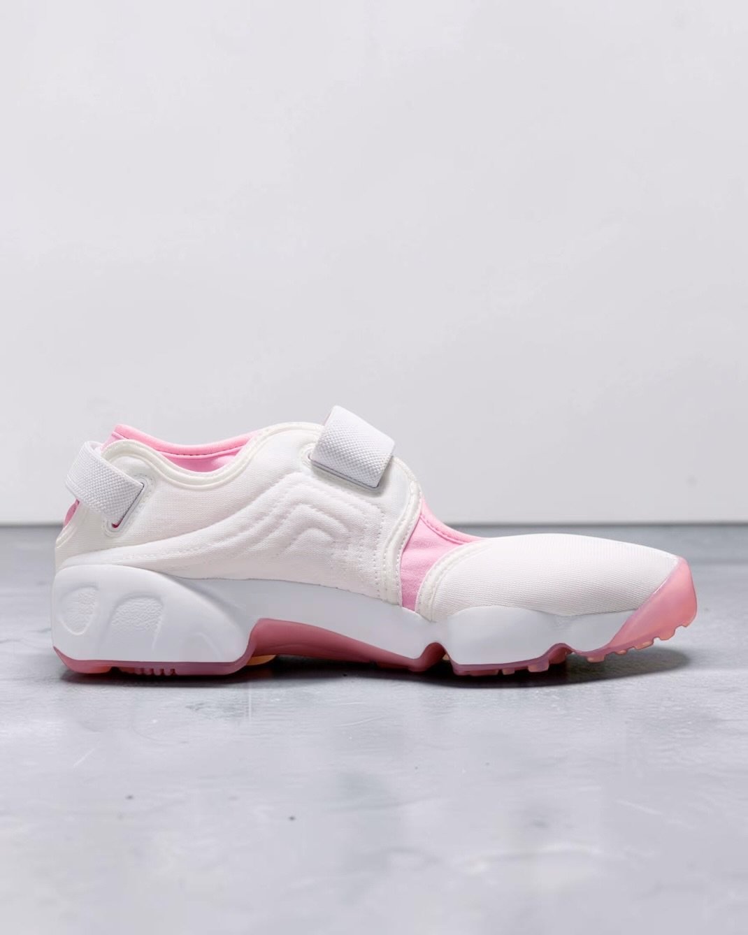 Air Rift Breathe WMNS – Image 4