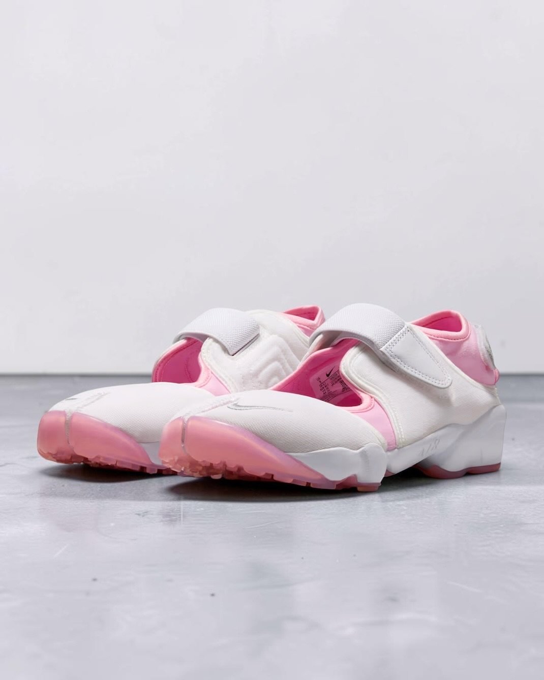 Air Rift Breathe WMNS – Image 2