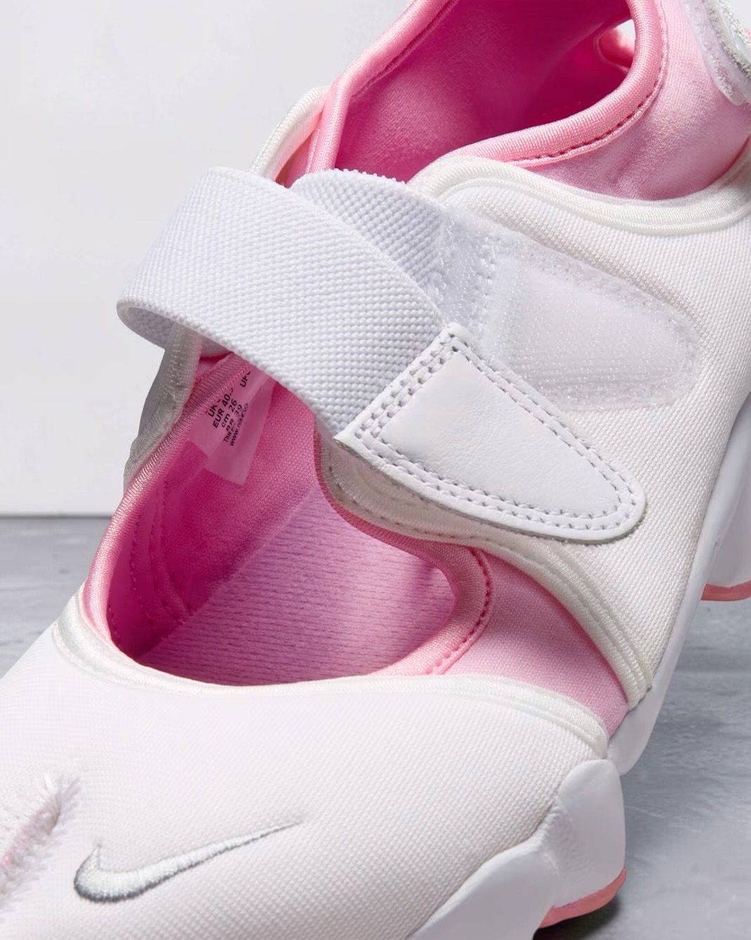 Air Rift Breathe WMNS – Image 5