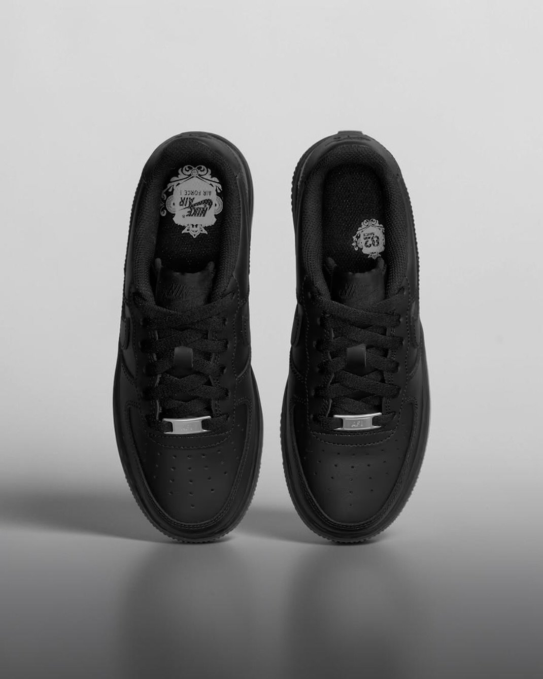 Air Force 1 Low Black Ado – Image 4
