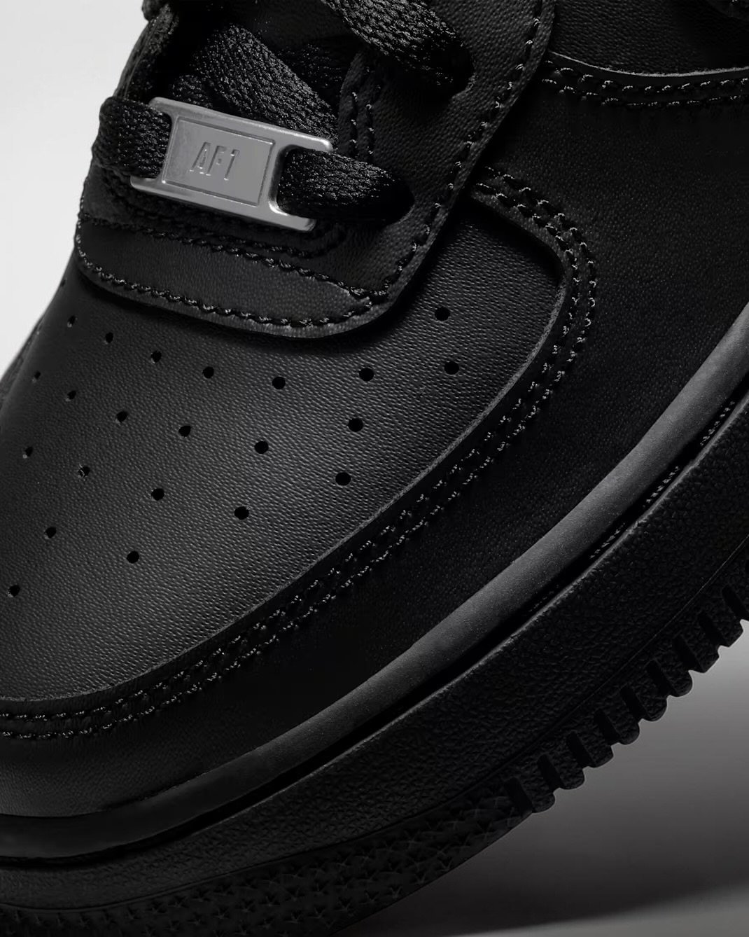 Air Force 1 Low Black Ado – Image 5