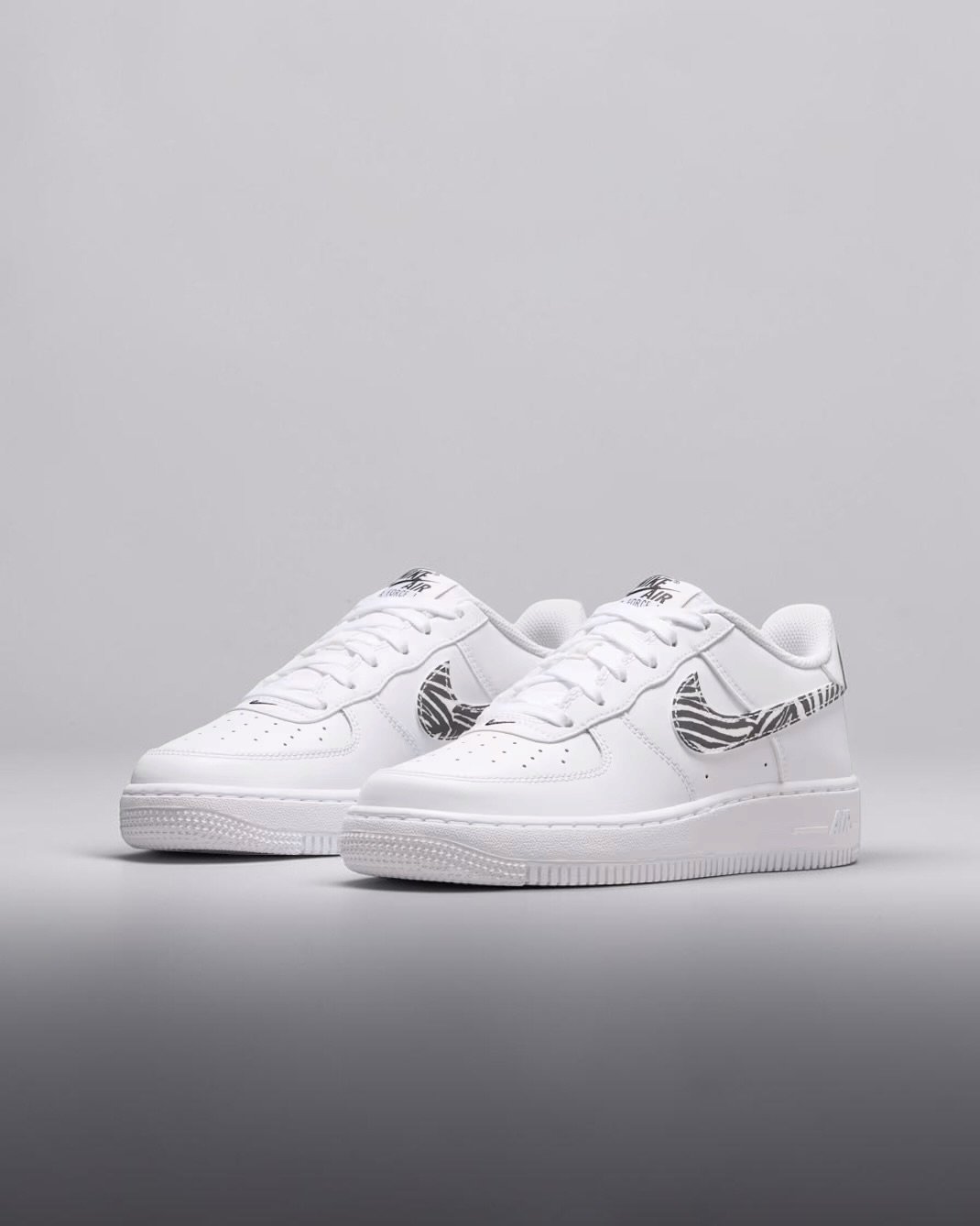 Air Force 1 Low Ado – Image 2