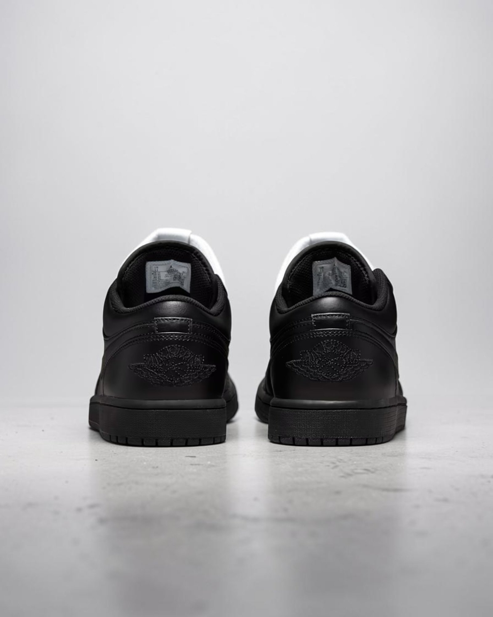 Air Jordan 1 Low Black – Image 6