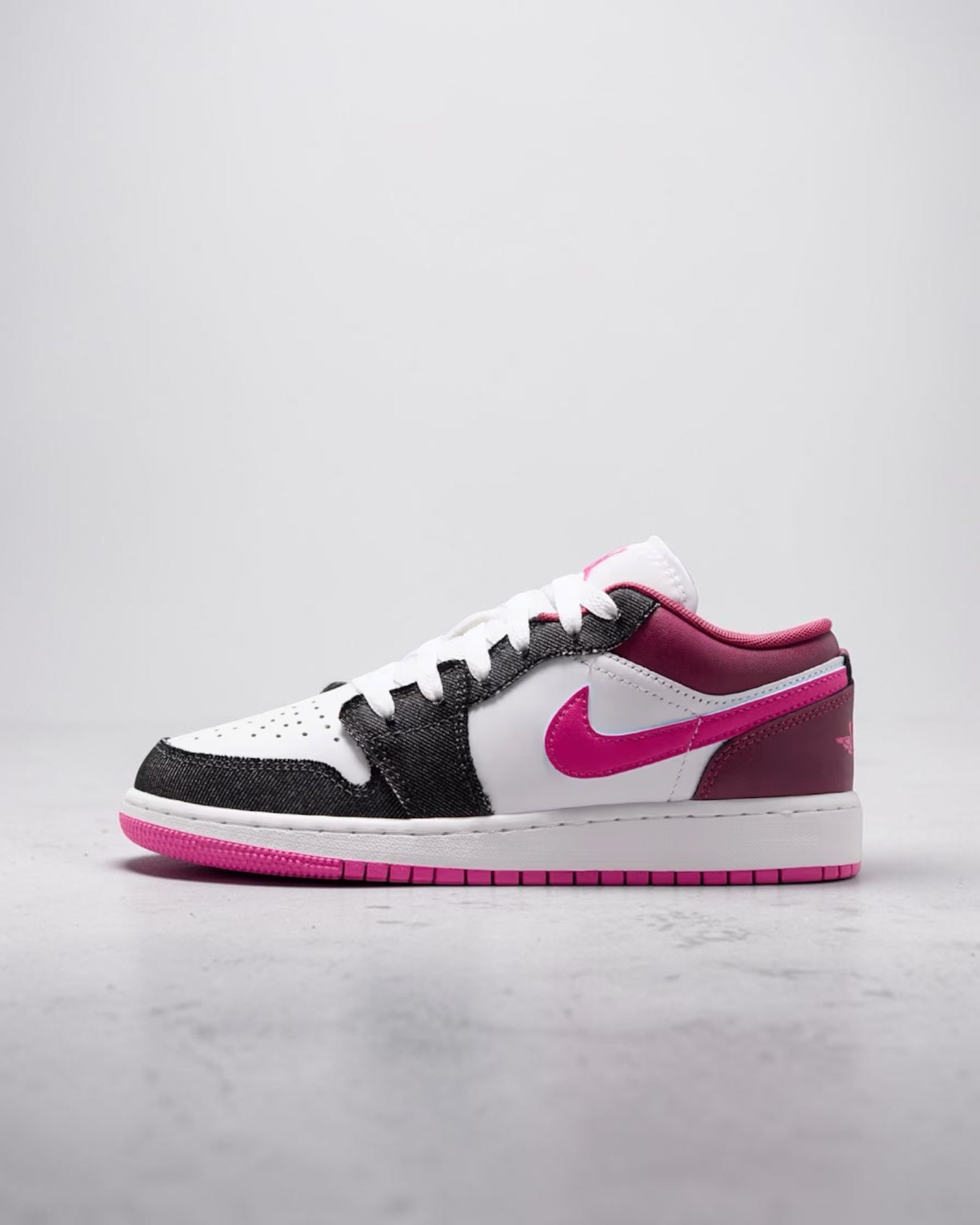 Air Jordan 1 Low Gs Sweet Beet