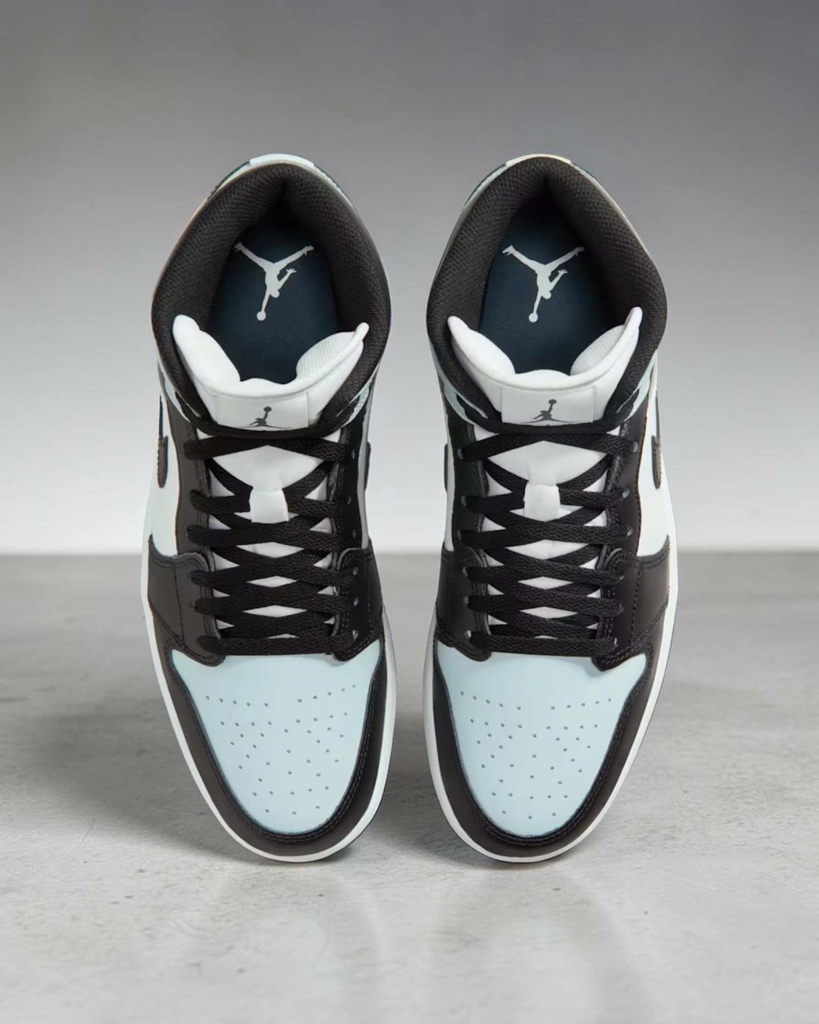 Air Jordan 1 Mid GS Squadron Blue – Image 6