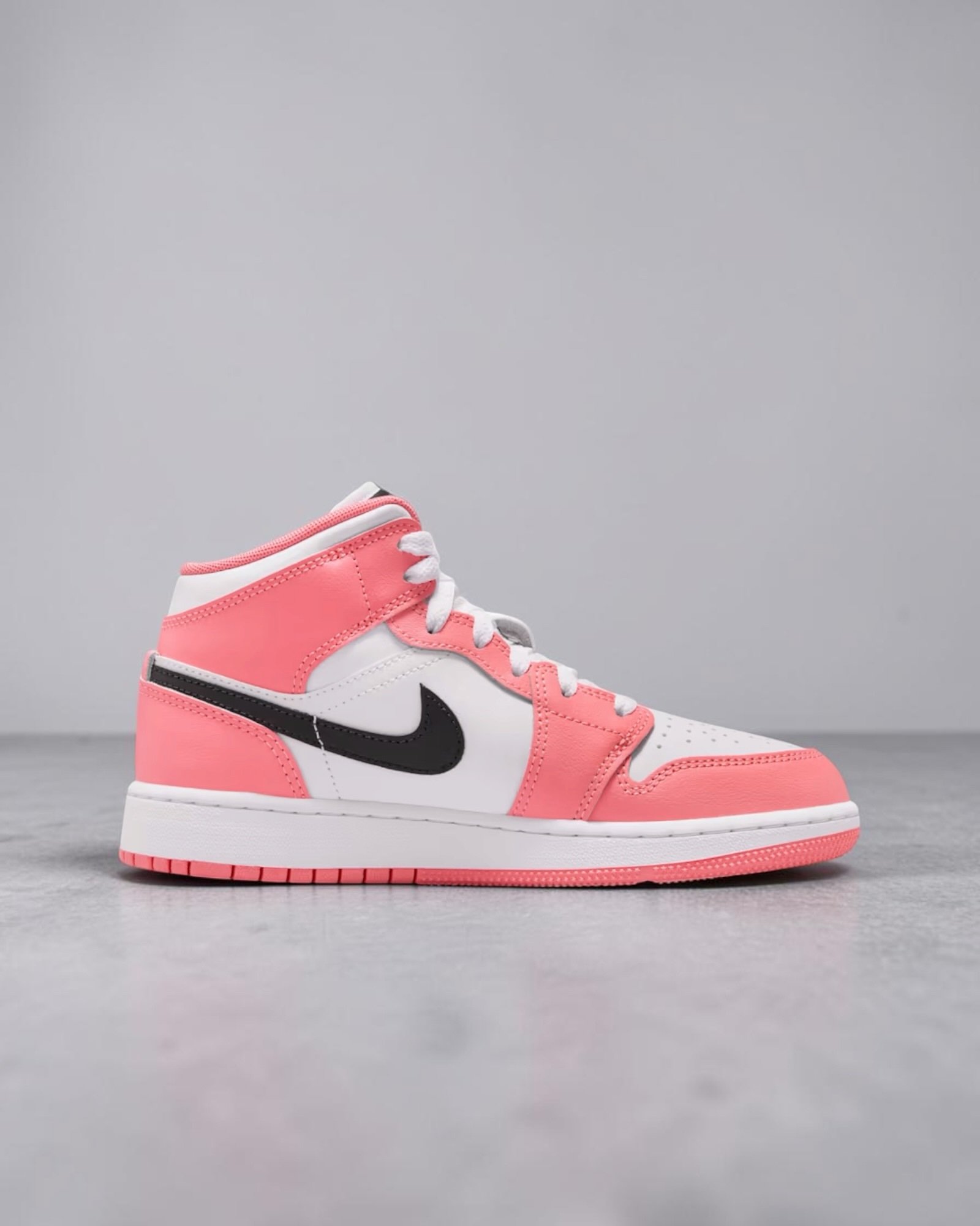 Air Jordan 1 Mid GS Pink Gaze – Image 5