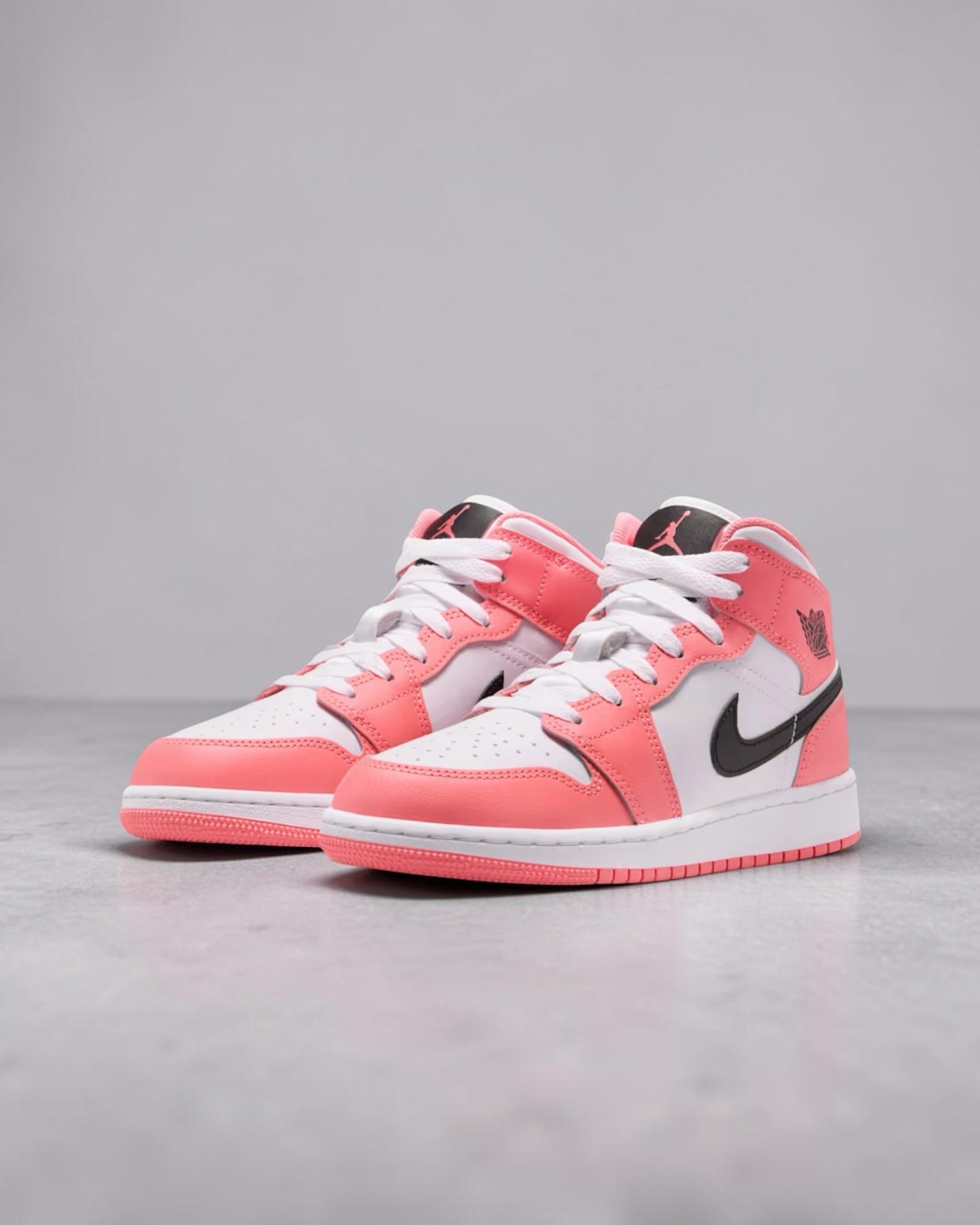 Air Jordan 1 Mid GS Pink Gaze – Image 3