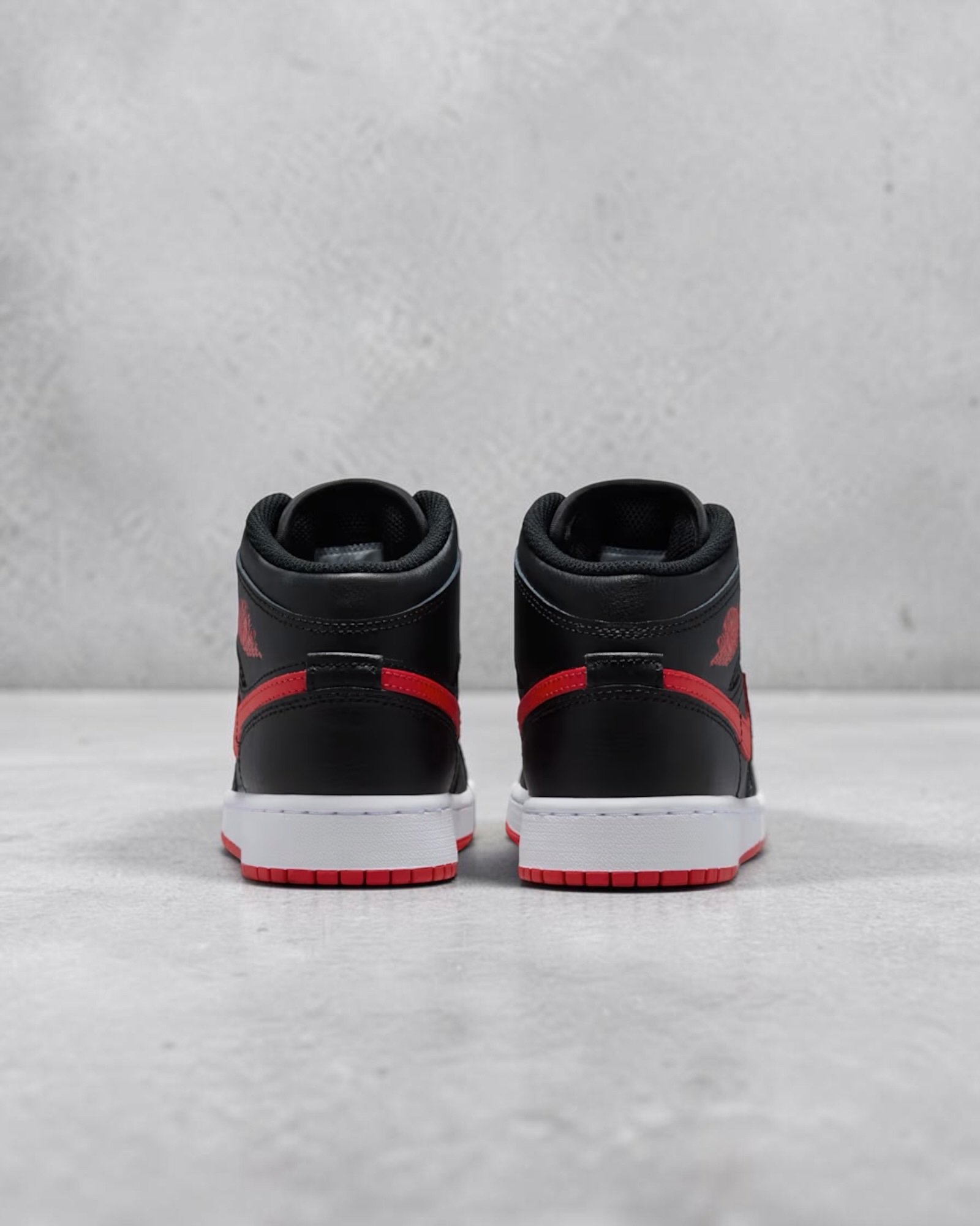 Air Jordan 1 Mid GS Black Red – Image 6