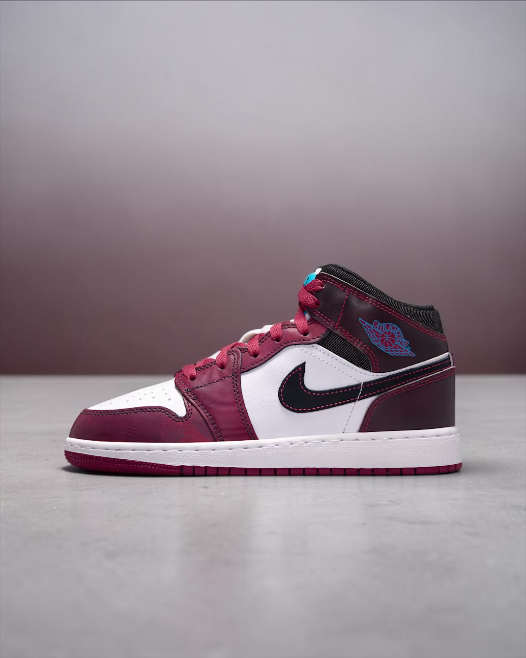 Air Jordan 1 Mid Gs Sweet Beet