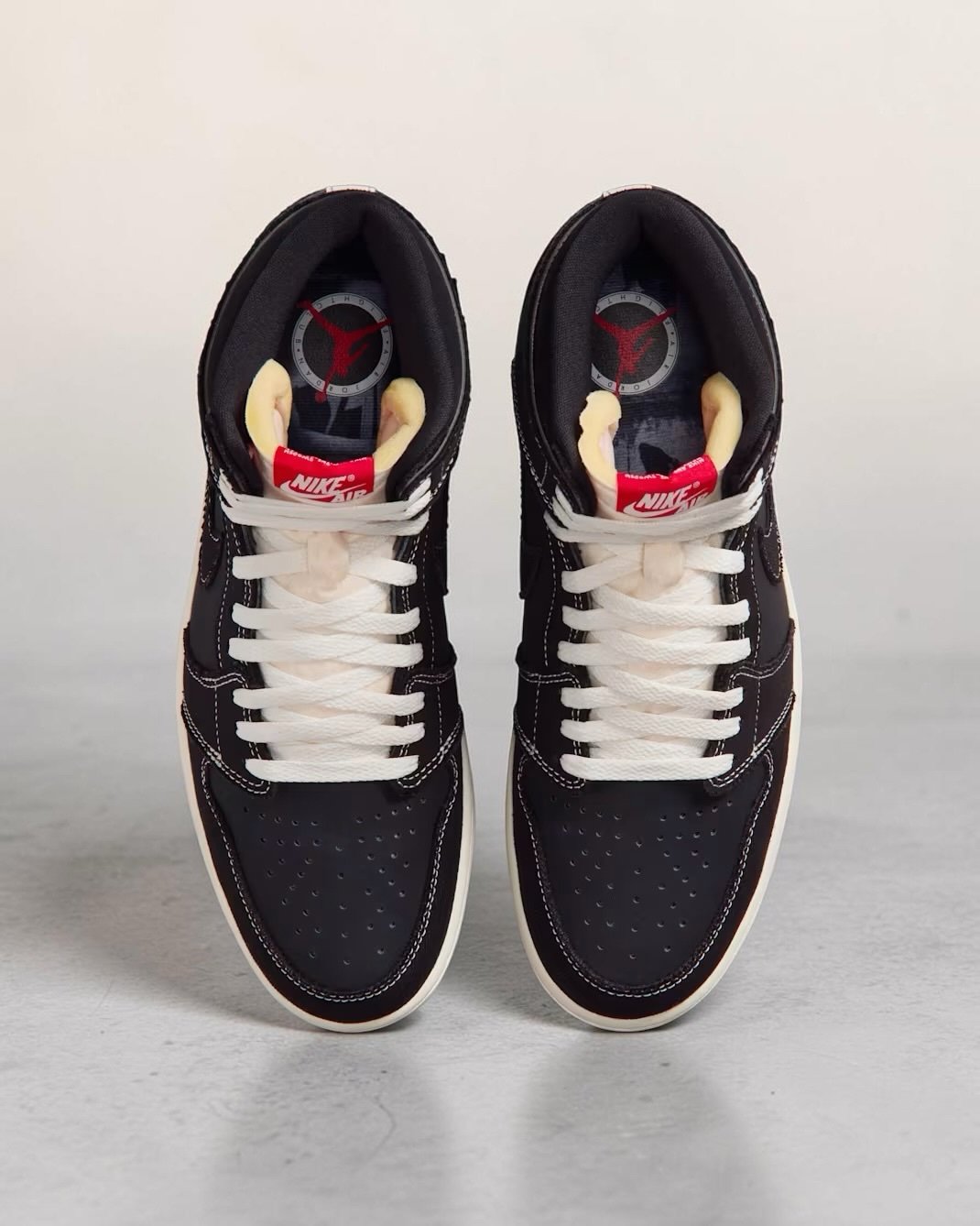 Air Jordan 1 Retro High OG "Flight Club" – Image 4