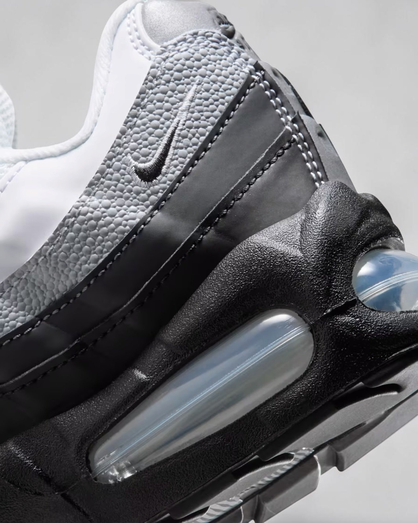 Air Max 95 SE Big Bubble Wolf Grey Ado – Image 3