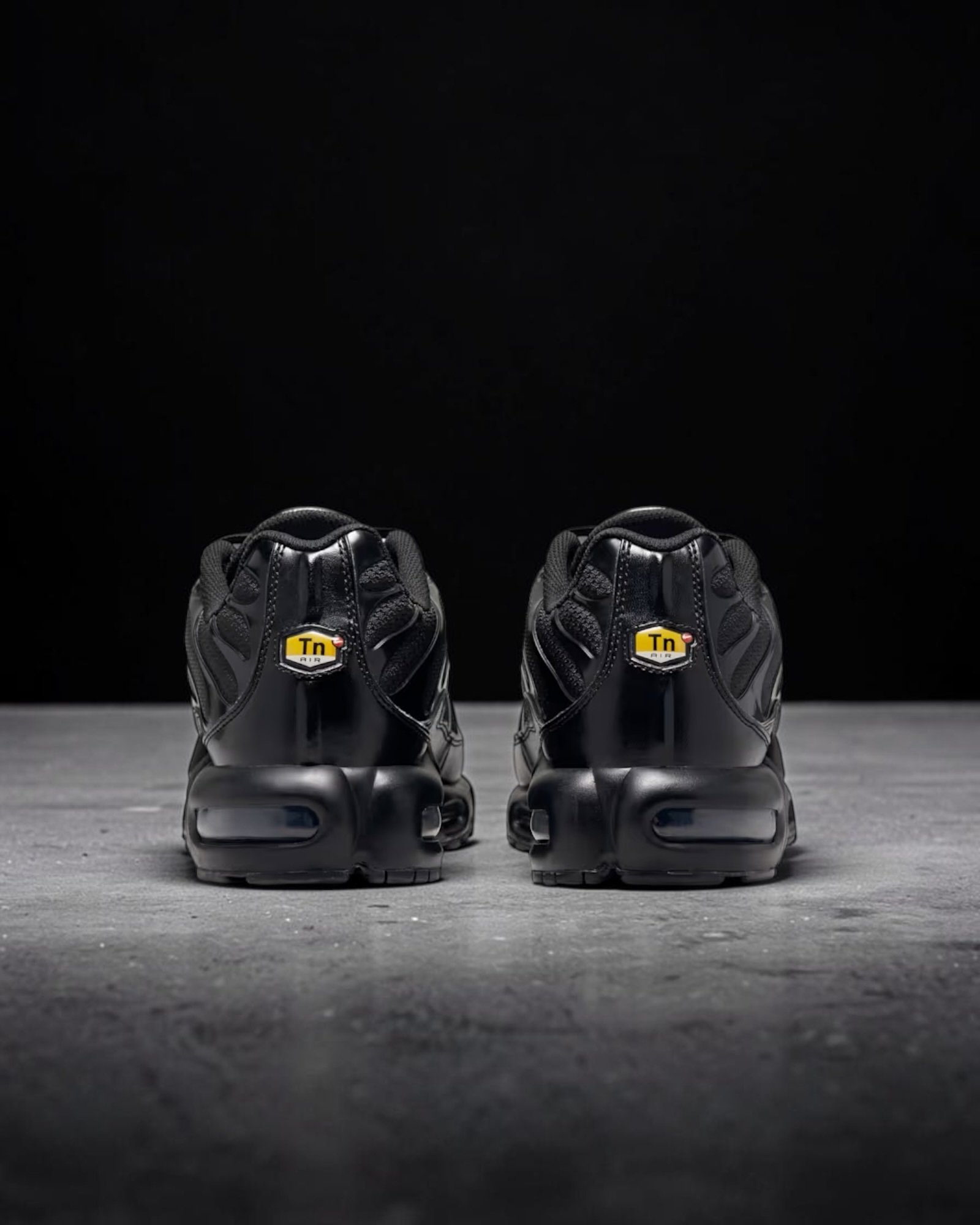 Air Max Plus Tuned Black – Image 4