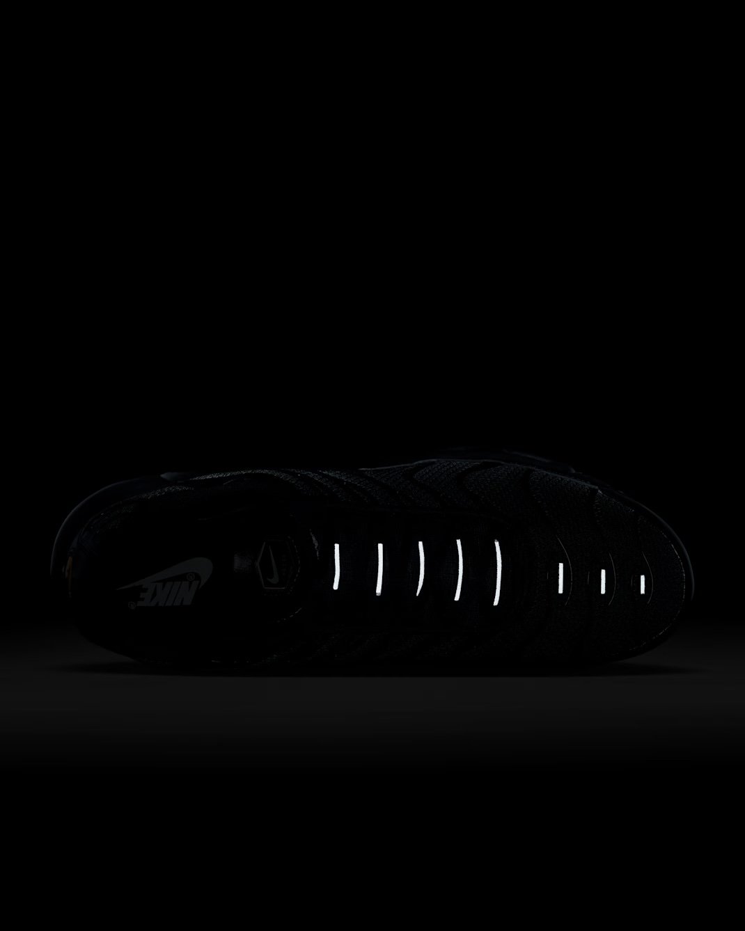 Air Max Plus Tuned Black – Image 7