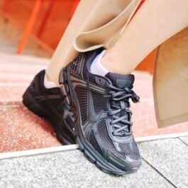 Zoom Vomero 5 Black