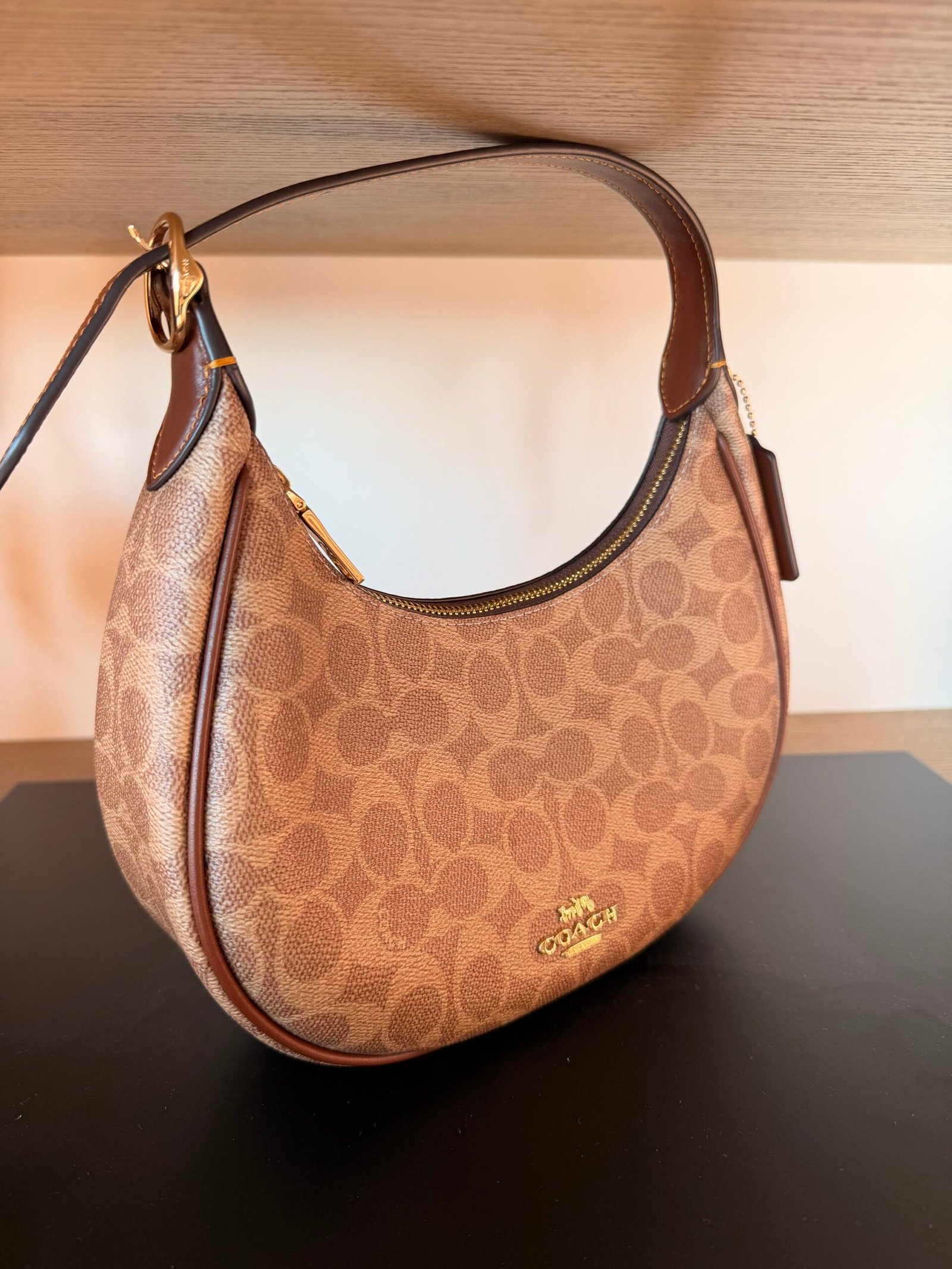 Sac À Bandoulière Coach Emily En Toile Marron clair – Image 2