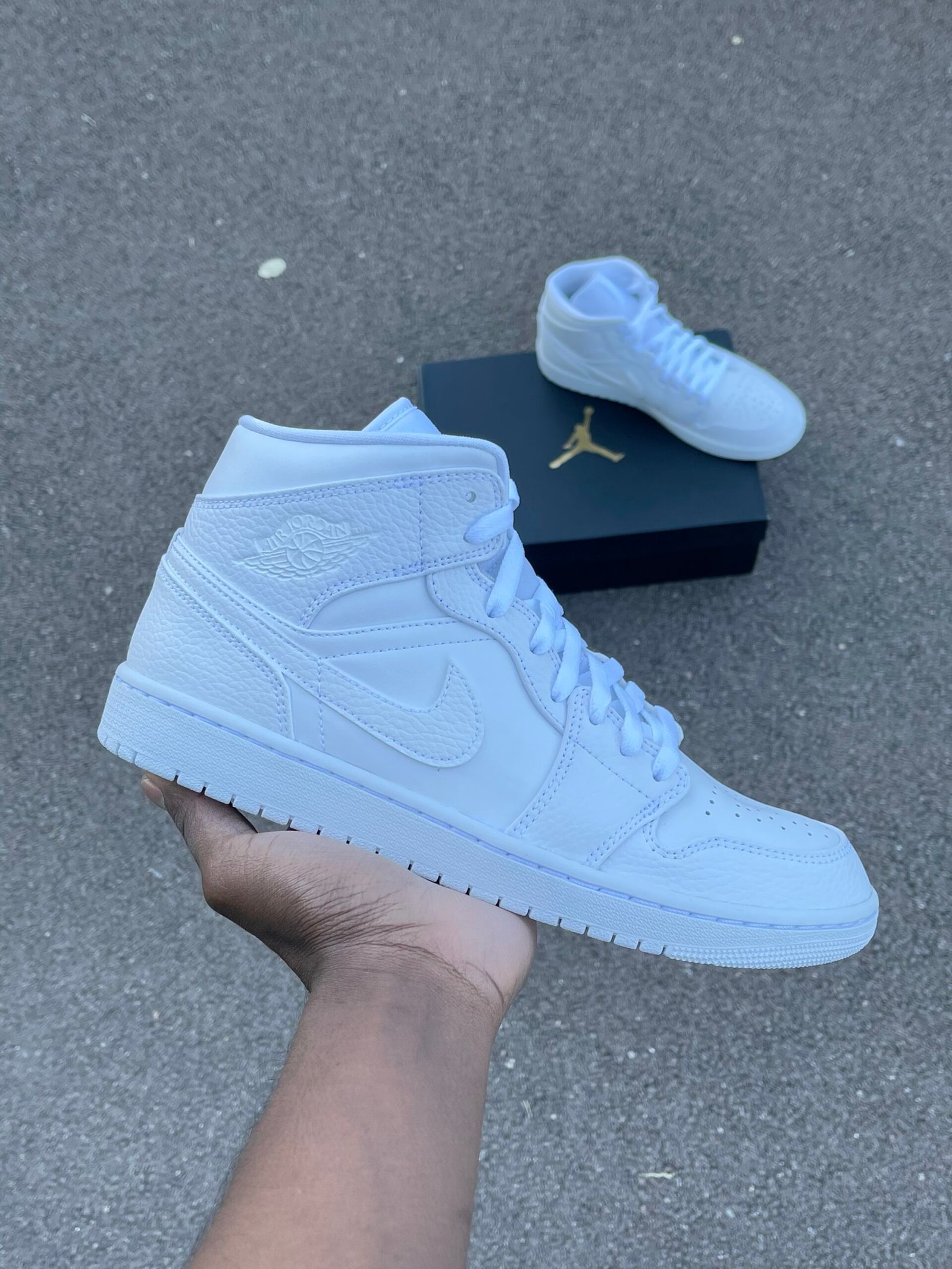 Air Jordan 1 Mid Full White – Image 4