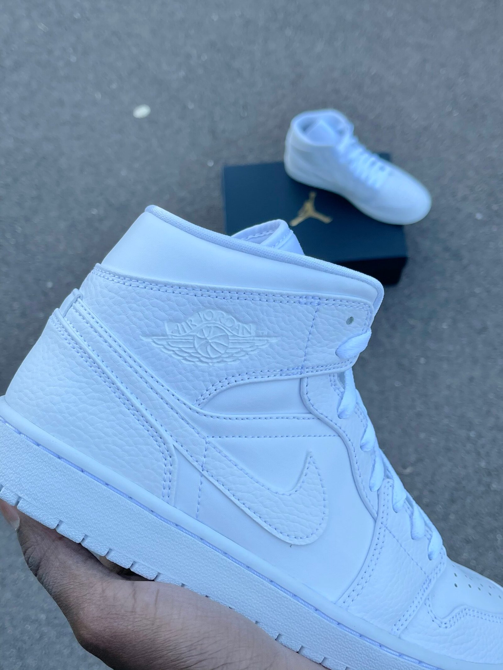 Air Jordan 1 Mid Full White – Image 5