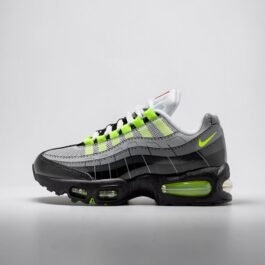 Air Max 95 SE x LEGO® Collection Ado