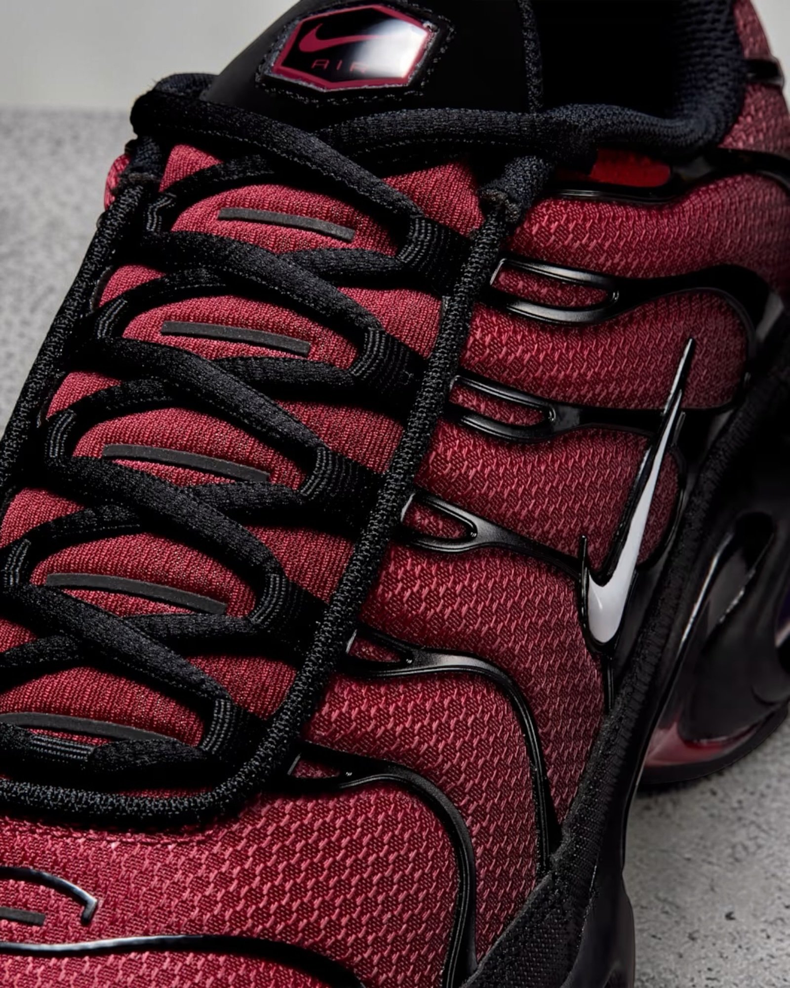 Air Max Plus Tuned Spider Man Red – Image 2