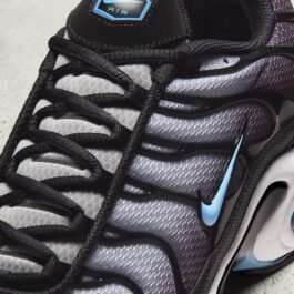 Air Max Plus Tuned Black Light Grey