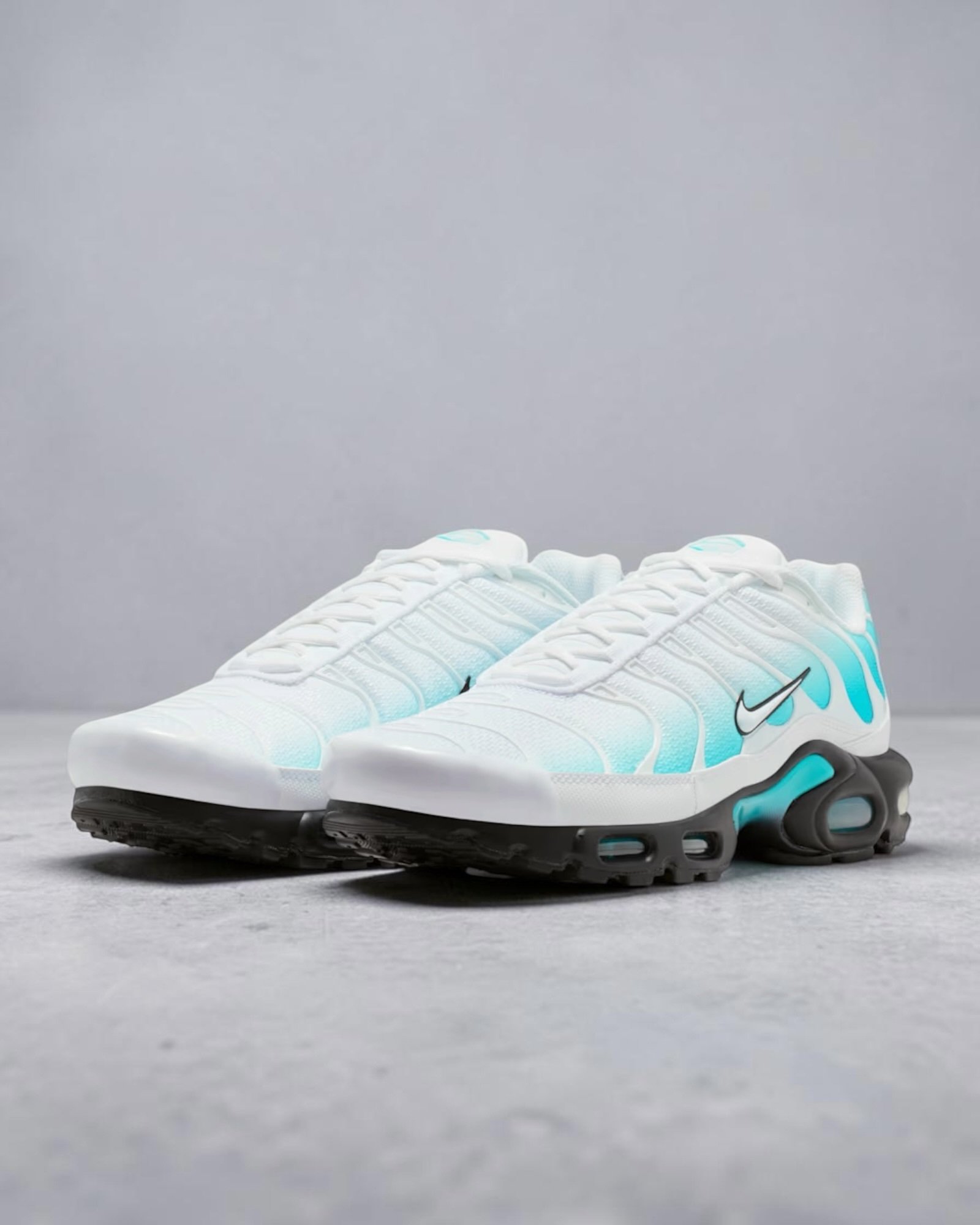 Air Max Plus Tuned Dusty Cactus – Image 3