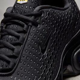 Air Max Plus Tuned 7 Hot Black
