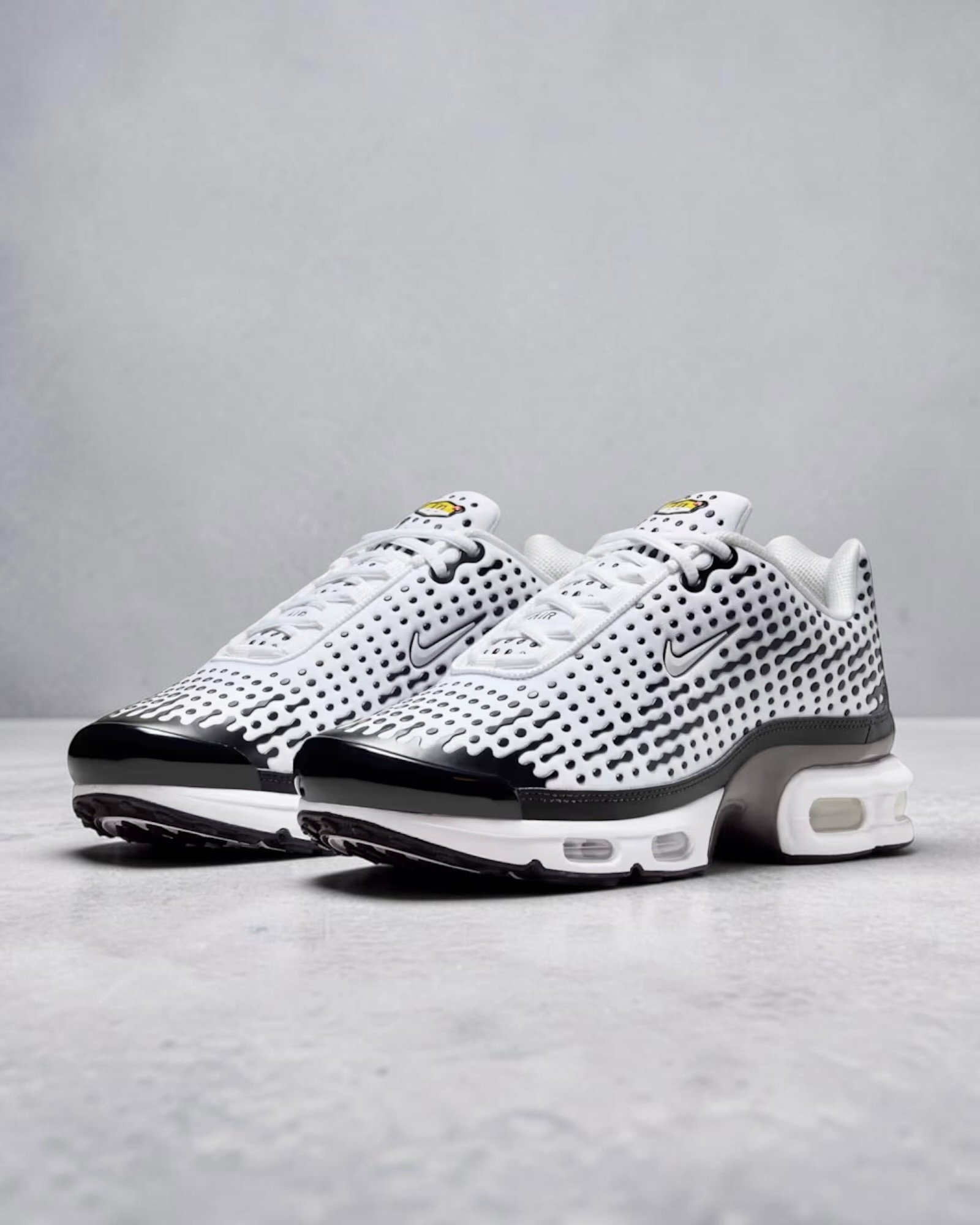 Air Max Plus Tuned 7 Panda – Image 3