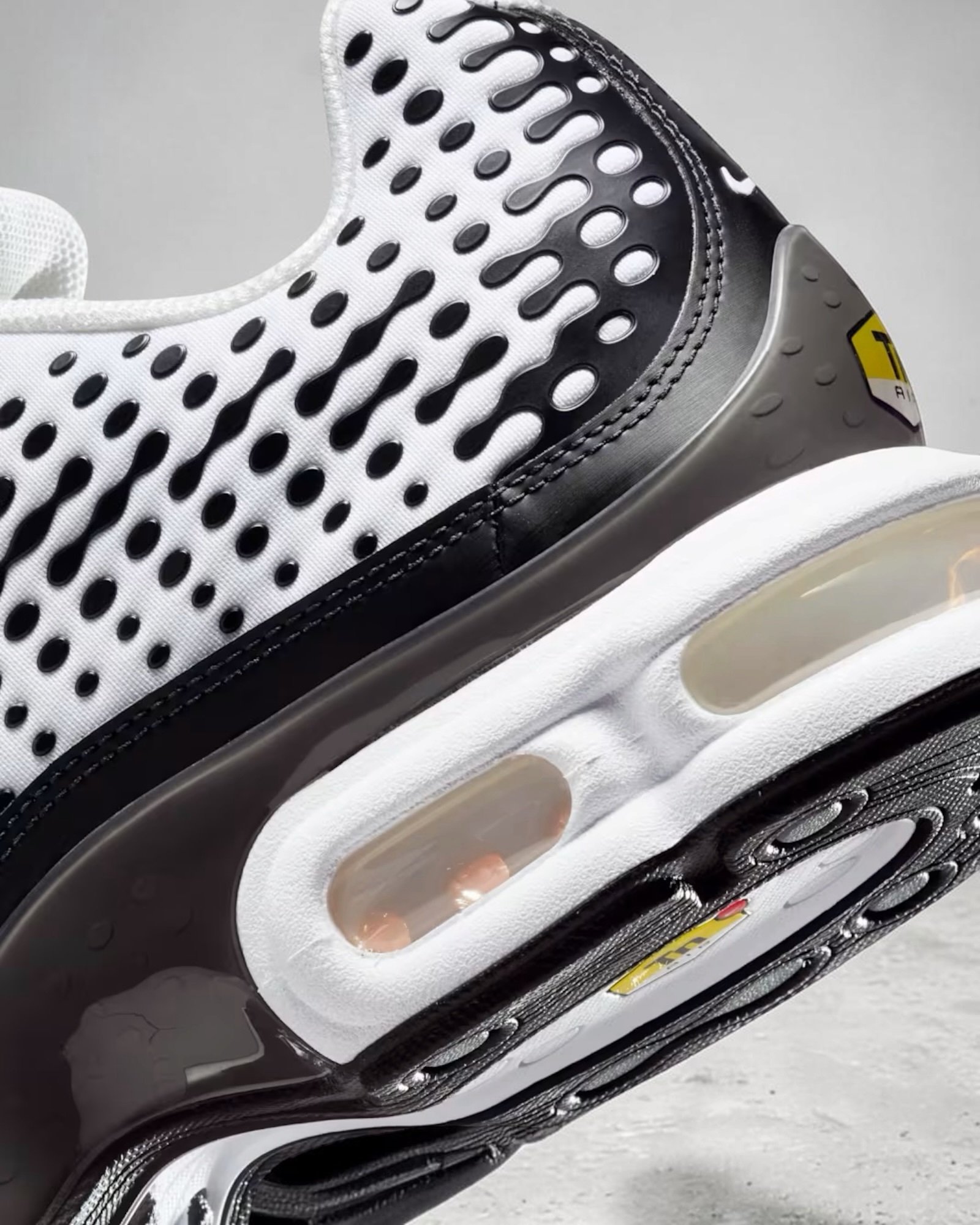 Air Max Plus Tuned 7 Panda – Image 6
