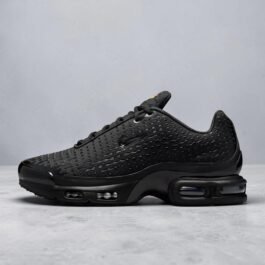 Air Max Plus Tuned 7 Hot Black