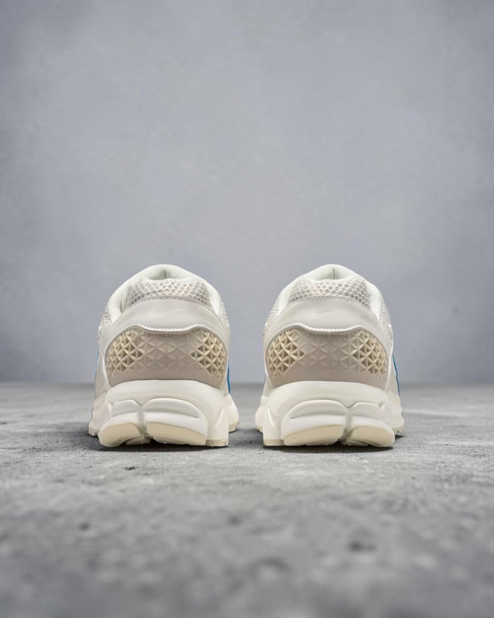 Zoom Vomero 5 Phantom Cream – Image 7