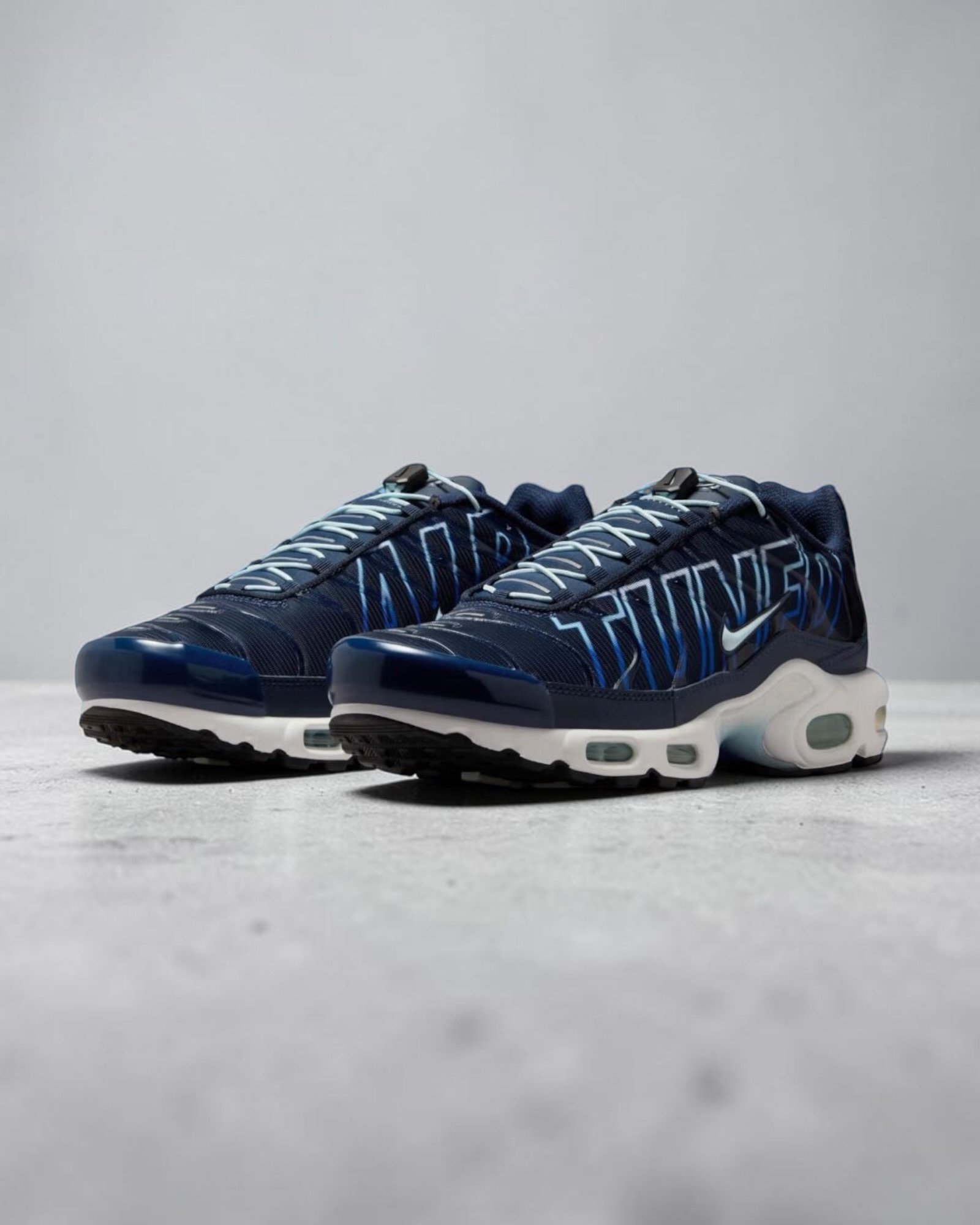 Air Max Plus Tuned 1 Utility Bleu – Image 3
