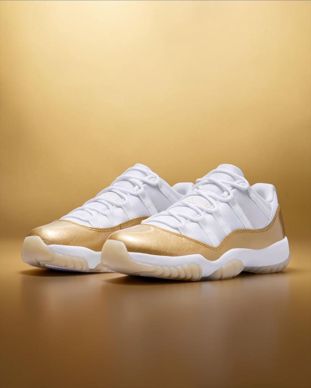 Air Jordan 11 Retro Low Mother's GOLD – Image 5
