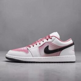 Air Jordan 1 Low SE Desert Berry
