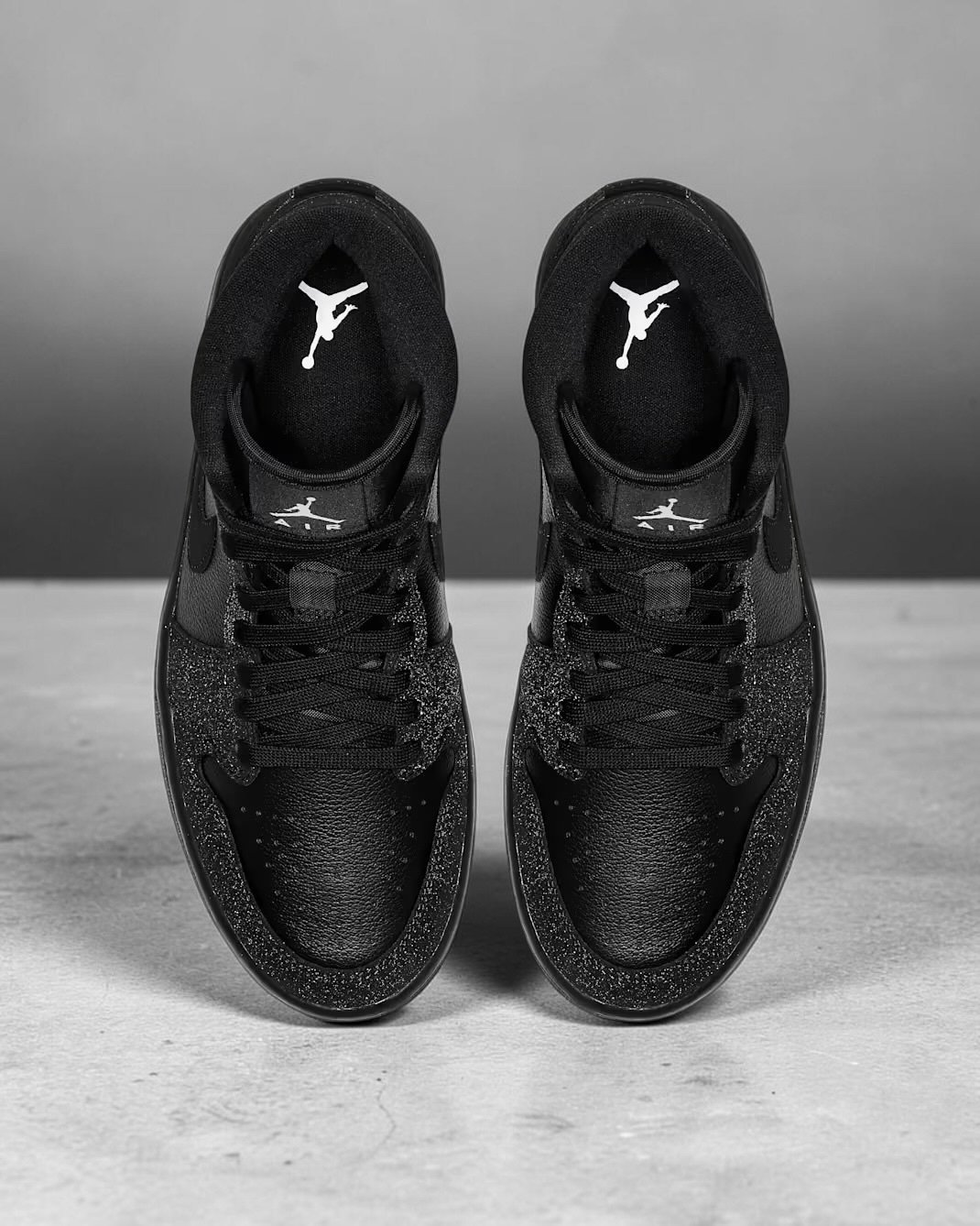 Air Jordan 1 Mid Glitter – Image 3