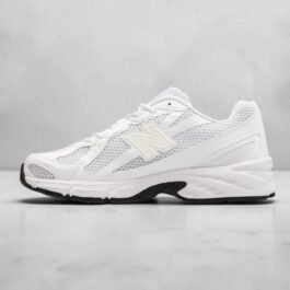 New Balance 740 White